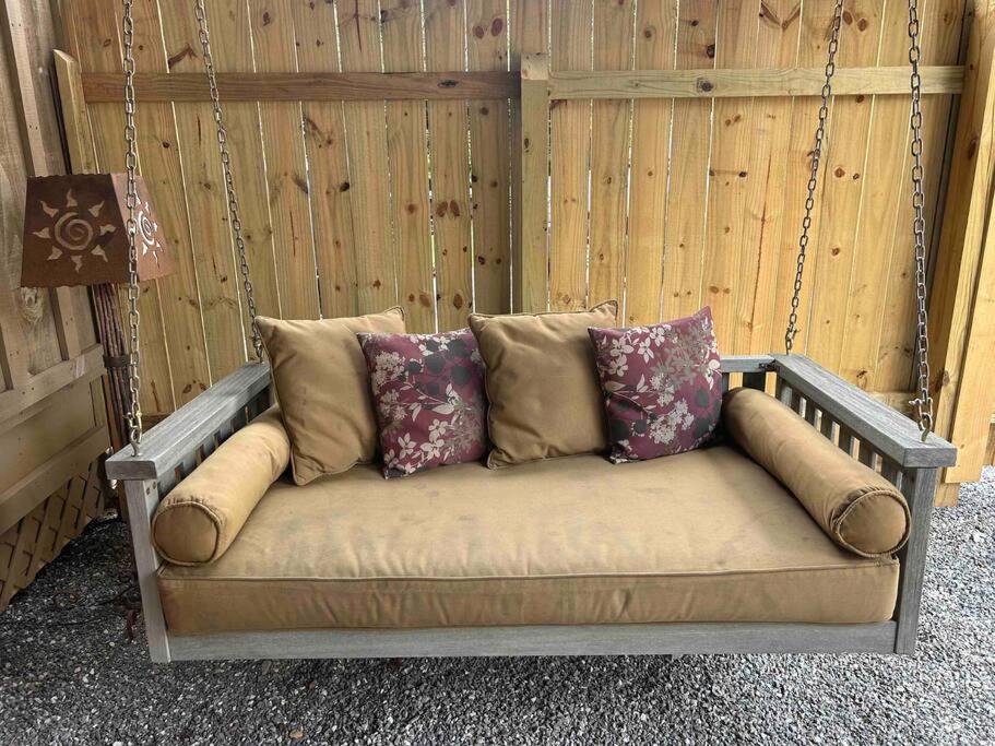 Blissful Nook Tiny Home ~ Cozy Retreat W/ Hot Tub; Near Town And Deep Creek Bryson City Luaran gambar